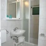 Family Friendly With A Swimming Pool - 4235 Apartamento *