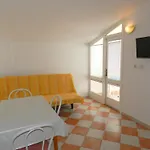 Family Friendly With A Swimming Pool - 4235 Apartamento Vodice