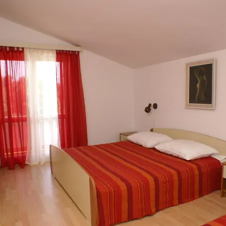 Family Friendly With A Swimming Pool - 4235 Apartament Vodice