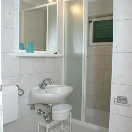 Family Friendly With A Swimming Pool - 4235 Apartament *