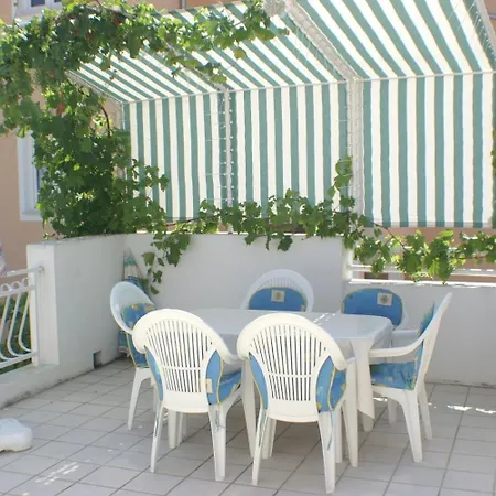 Apartment Family Friendly With A Swimming Pool - 4235
