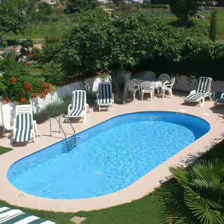 Family Friendly With A Swimming Pool - 4235 아파트 *
