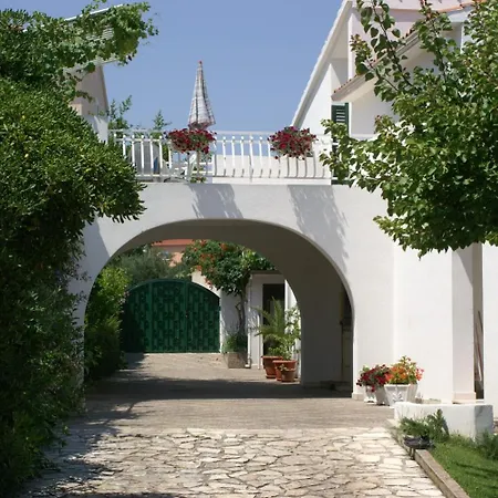 Family Friendly With A Swimming Pool - 4235 Apartament Vodice