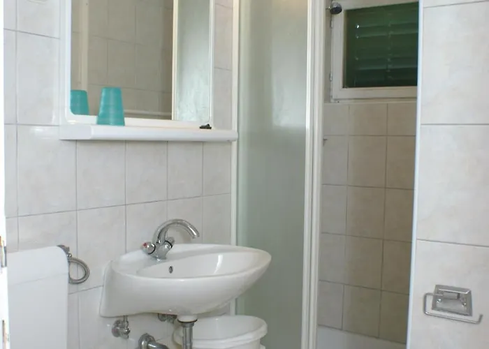 Family Friendly With A Swimming Pool - 4235 Appartement *